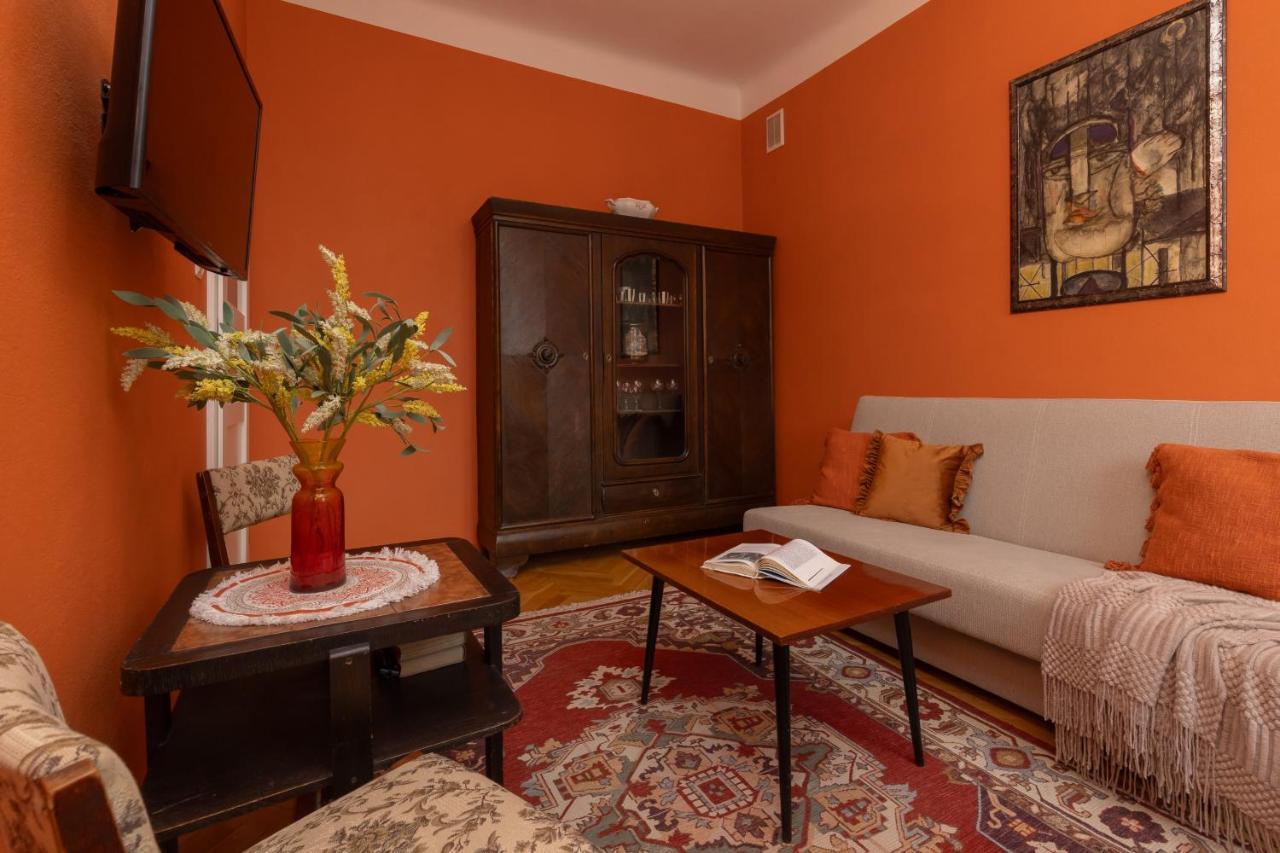 Warsaw New Town Square Apartment For 5 Guests By Noclegi Renters Dış mekan fotoğraf